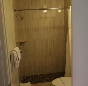 Whittier Hotel | Lambert Inn