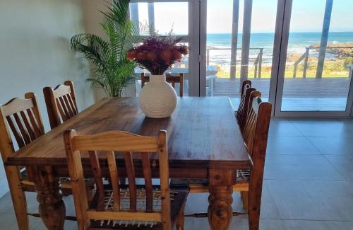 Lambert's Bay Bed & Breakfast | Lambertsbay Beachfront