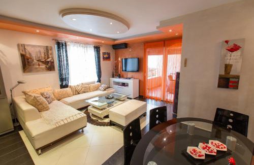 Lazi Apartment | Lamela Brilliant Apartment