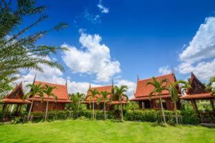 Khao Saming Resort | Lamphurai Riverside Resort and Spa