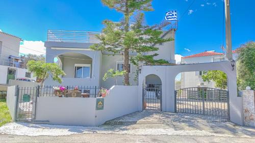 Sirili Apartment | Lampros house in the countryside