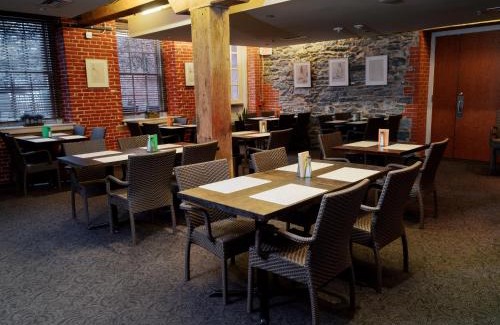 Lancaster Hotel | Lancaster Arts Hotel