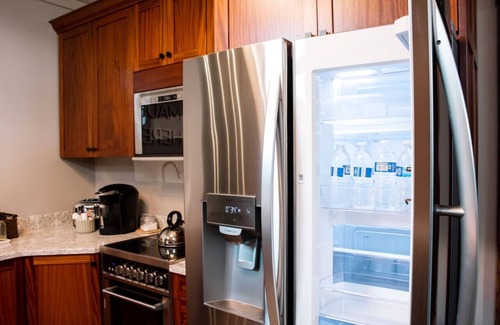 Lancaster Apartment | Lancaster City Stay Apt A