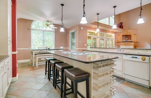 Witmer House | Lancaster Vacation Rental Near Dutch Wonderland!