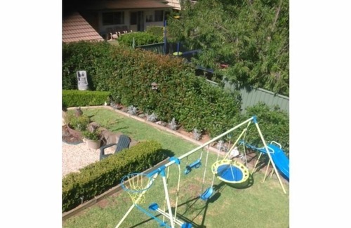 East Tamworth House | Lancaster. Your home away from home (min 2 nights)