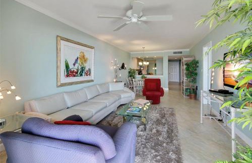 Sunset Beach House | Land's End 11-406 Beach Front - Premier