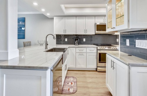 Sunset Beach Condo | Land's End 303 bldg 3 Gorgeous remodeled luxury condo with amazing views!