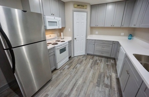 Port O Connor House | LAND'S LUCKY 13 in POC - Pets Add Fees