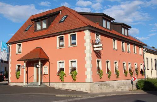 Sulzfeld Hotel | Landgasthof zum Hirschen