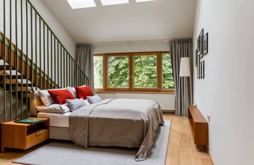 Glanz an der Weinstrasse Hotel | Landgut am Pößnitzberg