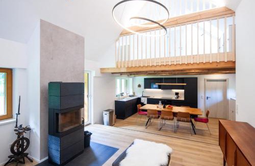 Sankt Lambrecht Ski Chalet | Landhaus Auerling am Wald - Ruhige Lage, Wander- und Skiparadies