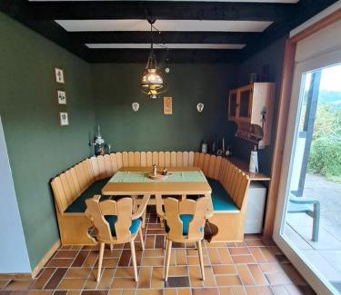 Wemlighausen Apartment | Landhaus