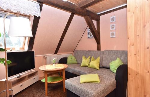 Hanstorf Apartment | Landhaus Ferienwohnung in Gorow, cleaning included