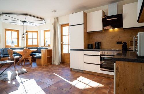 Kaprun Apartment | Landhaus Lodges Kaprun - Thomas, pool & electric charging