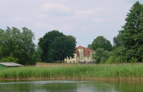 Peetsch Hotel | Landhotel Am Peetscher See