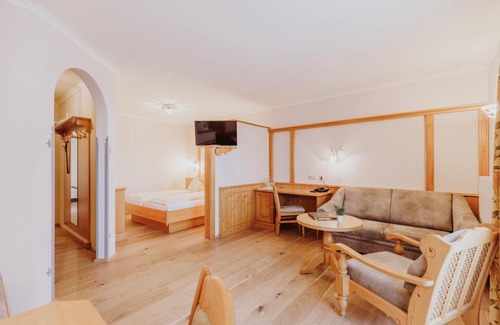 Eugendorf Hotel | Landhotel Gschirnwirt
