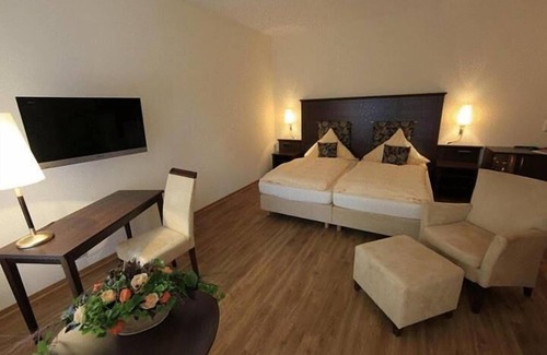 Schuelp Bei Nortorf Hotel | Landhotel Möllhagen