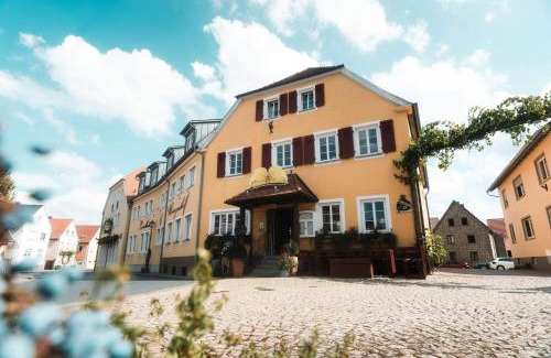 Wiesenbronn House | Landhotel und Weingasthof Schwarzer Adler