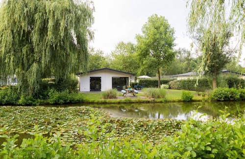 Municipality of Oost Gelre Ski Chalet | ✓ Landhuis at Résidence Lichtenvoorde ✓ Holiday home for 5 persons ✓ Located in Lichtenvoorde (Gelderland) ✓ Holiday park in the Achterhoek ✓ Book directly through the park