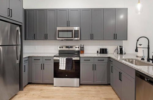 Denton Apartment | Landing | Amazing 1BD in Denton