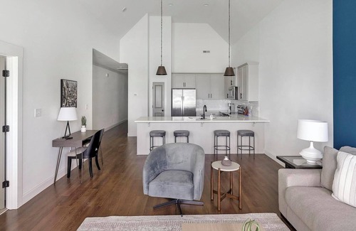 Athens Apartment | Landing | Amazing 2BD, Clubhouse, Gym