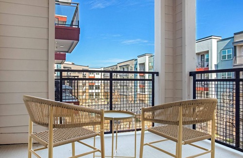 Montopolis Apartment | Landing | Amazing 2BD, Game Room, Clubhouse