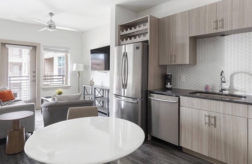 McKinney Apartment | Landing at Alma Hub 121 - 1 Bedroom in Mc Kinney