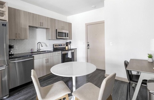 McKinney Apartment | Landing at Alma Hub 121 - 1 Bedroom in Mc Kinney