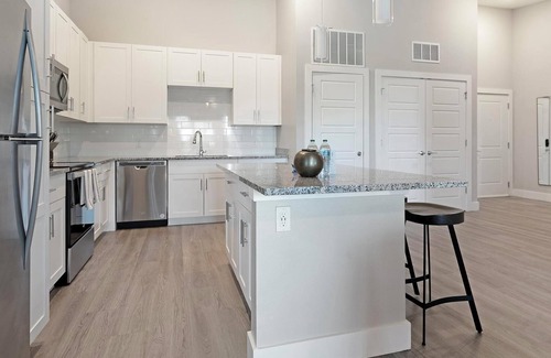 Southeast Orlando Apartment | Landing at APEX South Creek - 2 Bedrooms in Mea.