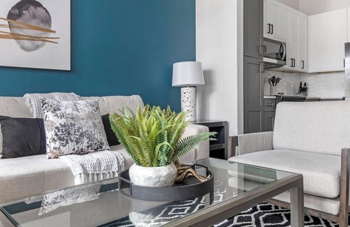 Southbank Apartment | Landing at Artea at Southbank - 1 Bedroom in Do.