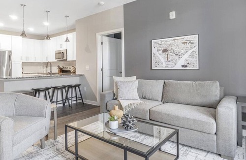 Chapel Hill Apartment | Landing at Blu on Farrington - 2 Bedrooms in Woodland Acres