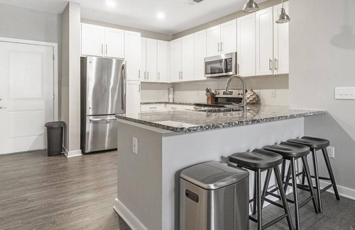 Chapel Hill Apartment | Landing at Blu on Farrington - 2 Bedrooms in Woodland Acres