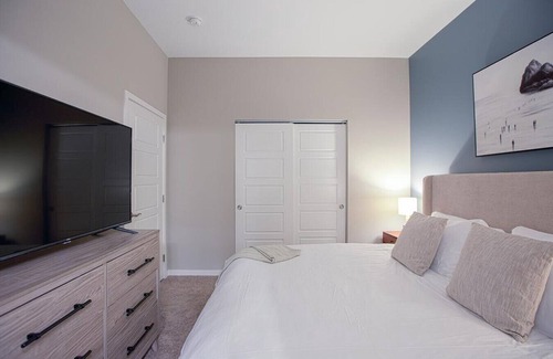 West Central Apartment | Landing at Cityscape Flats - 1 Bedroom in West Central