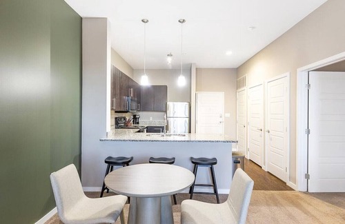 West Central Apartment | Landing at Cityscape Flats - 1 Bedroom in West Central
