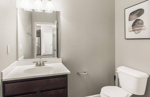 Sunbury Apartment | Landing at Cortland Sunbury - 3 Bedrooms in Downtown Sunbury