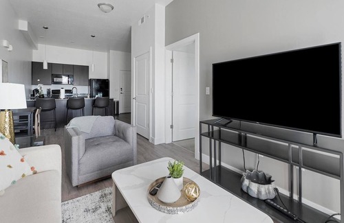 Sandy Apartment | Landing at Dry Creek at East Village - 1 Bedroo.