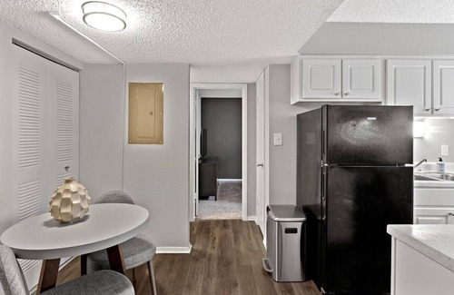 St. Petersburg - Clearwater Apartment | Landing at Gateway on 4th Apartments - 1 Bedroom in Downtown St. Petersburg