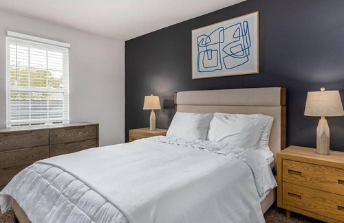 Lewis Center Apartment | Landing at Lake Club at Polaris - 2 Bedrooms in Downtown Columbus