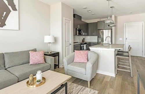 Huntsville Apartment | Landing at Laurel at Dry Creek - 1 Bedroom in E.