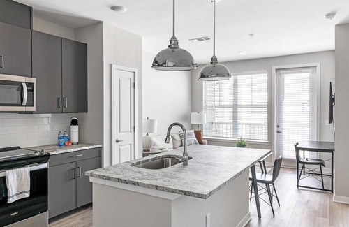 Huntsville Apartment | Landing at Laurel at Dry Creek - 1 Bedroom in E.