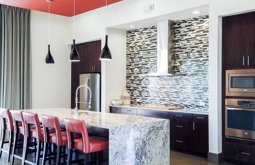 Georgetown Apartment | Landing at Madison at Westinghouse - 1 Bedroom in Downtown Georgetown