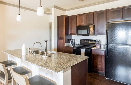 Georgetown Apartment | Landing at Madison at Westinghouse - 1 Bedroom in Downtown Georgetown