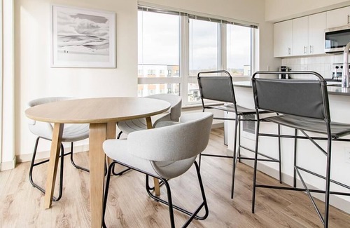 Kent Apartment | Landing at Midtown 64 - 2 Bedrooms in Downtown Kent