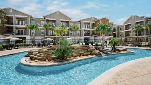 New Braunfels Apartment | Landing at Mission Hill - 2 Bedrooms in Downtown New Braunfels