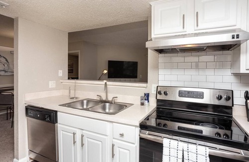 Greater Northdale Apartment | Landing at Northgreen at Carrollwood - 2 Bedrooms in Greater Northdale