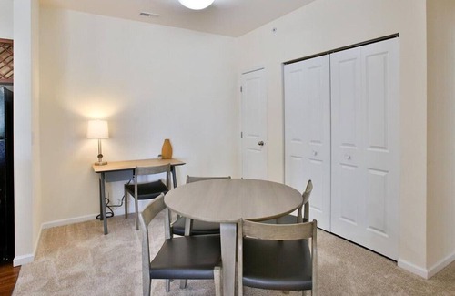 Fort Wayne Apartment | Landing at Oak Crossing Apartments - 2 Bedrooms in Downtown Fort Wayne