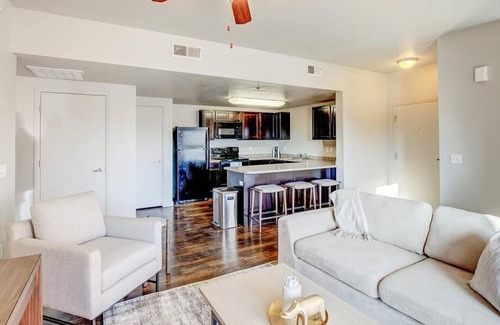 Magna Apartment | Landing at Oquirrh Hills - 1 Bedroom in Downtown Magna