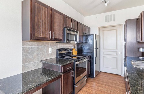 White Settlement Apartment | Landing at Oxford at Lake Worth - 1 Bedroom in .