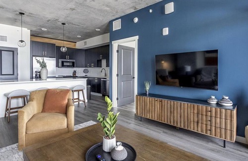 St. Petersburg - Clearwater Apartment | Landing at Park and Main - 2 Bedrooms in Central St. Petersburg