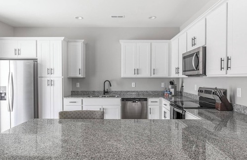 Madison Apartment | Landing at Sanctuary at Indian Creek - 1 Bedroo.